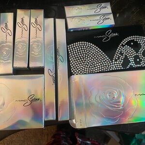 MAC Cosmetics Selena Holographic Collection